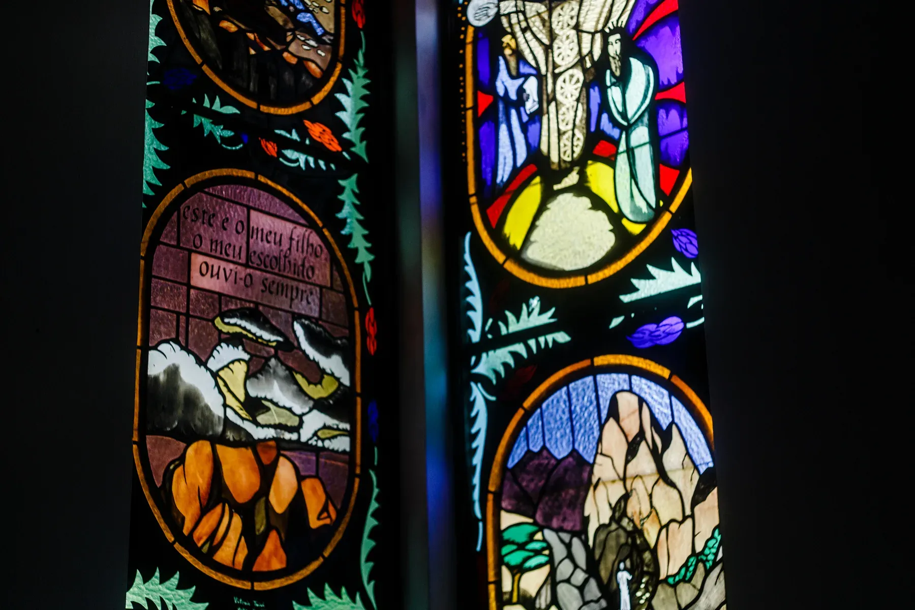 Vitrais da igreja do mosteiro